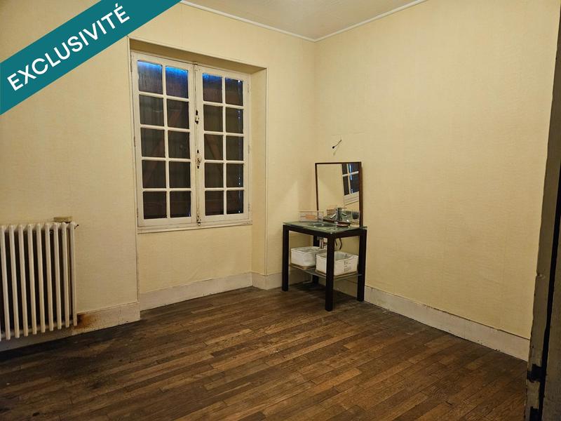 Maison - 260 m² - 9 pièces