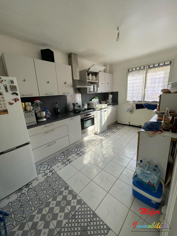 Appartement - 87 m² - 4 pièces