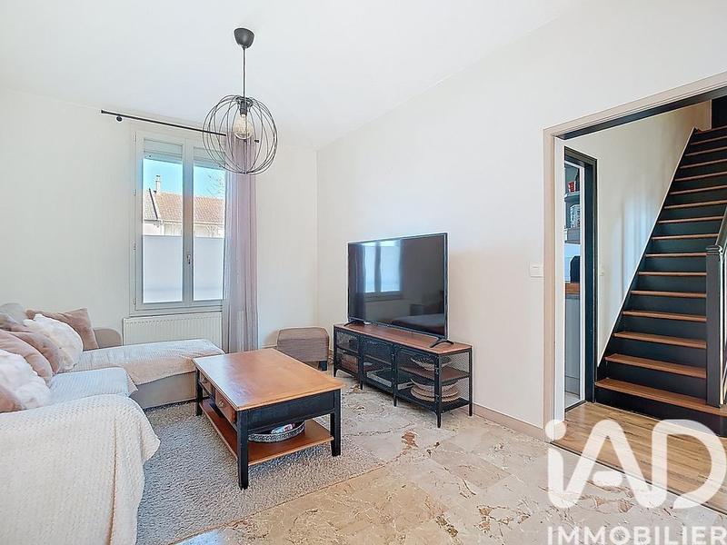 Maison - 110 m² - 6 pièces