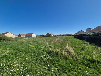 Terrain constructible - 1 132 m²