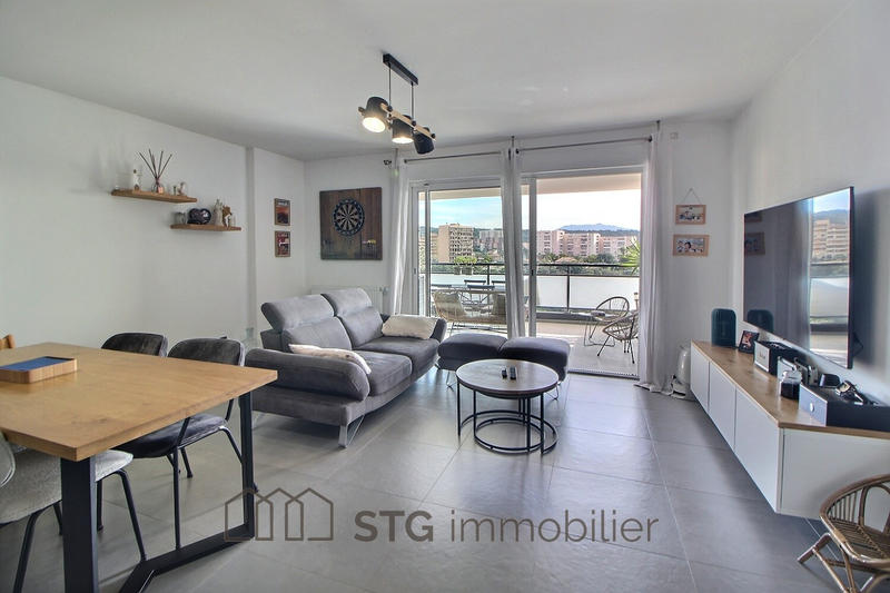 Appartement - 73 m² - 3 pièces
