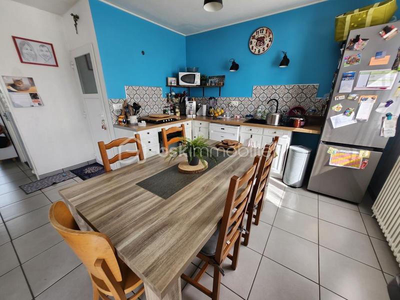 Maison de village - 81 m² - 4 pièces