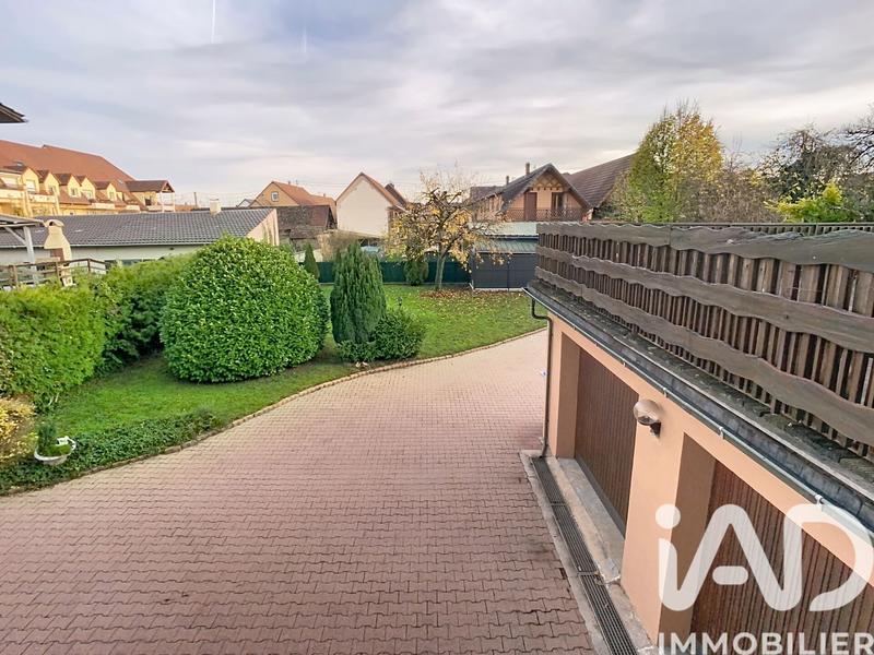 Maison - 357 m² - 8 pièces