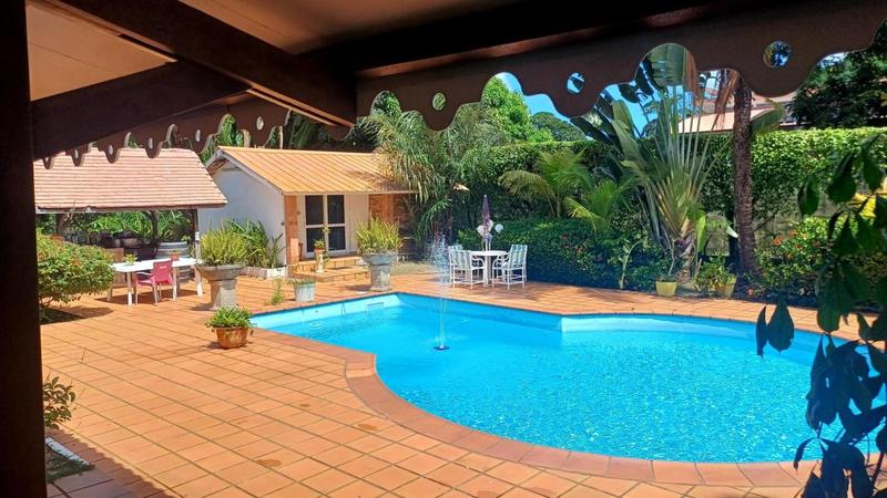 Maison - 350 m² - 6 pièces