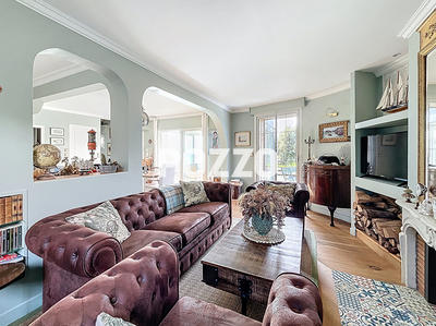 Maison - 140 m² - 6 pièces