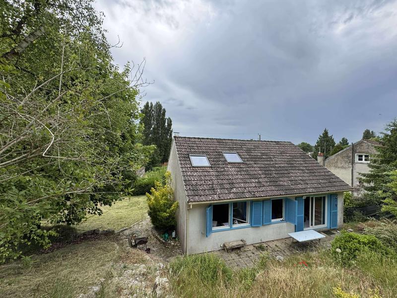 Maison - 98 m² - 6 pièces