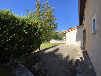 Maison jumelée - 106 m² - 5 pièces