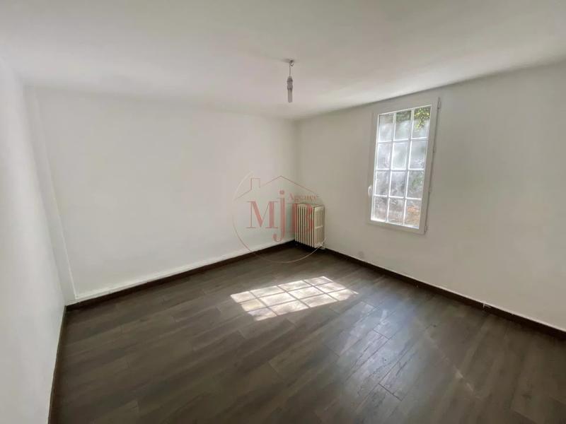 Villa - 150 m² - 6 pièces