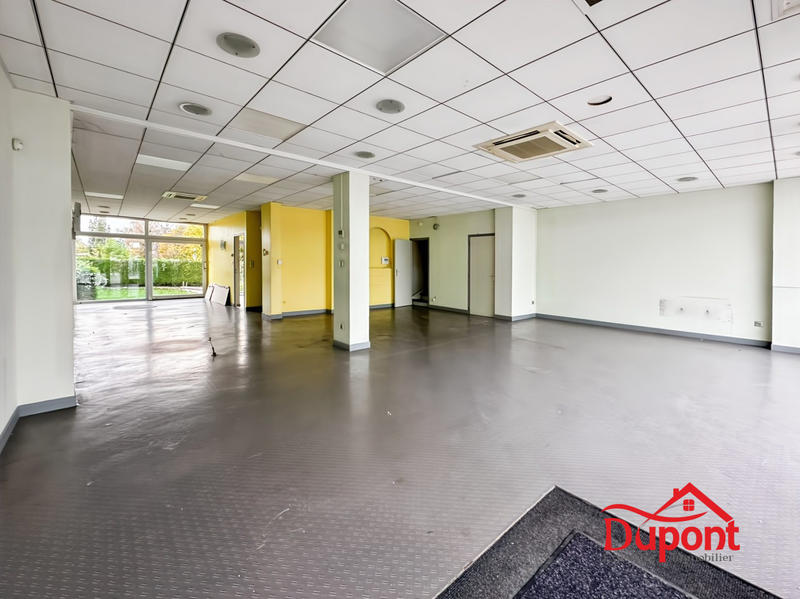 Local commercial - 148 m² - 3 pièces