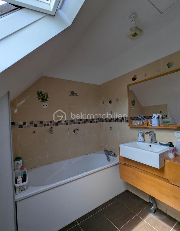 Pavillon - 87 m² - 4 pièces