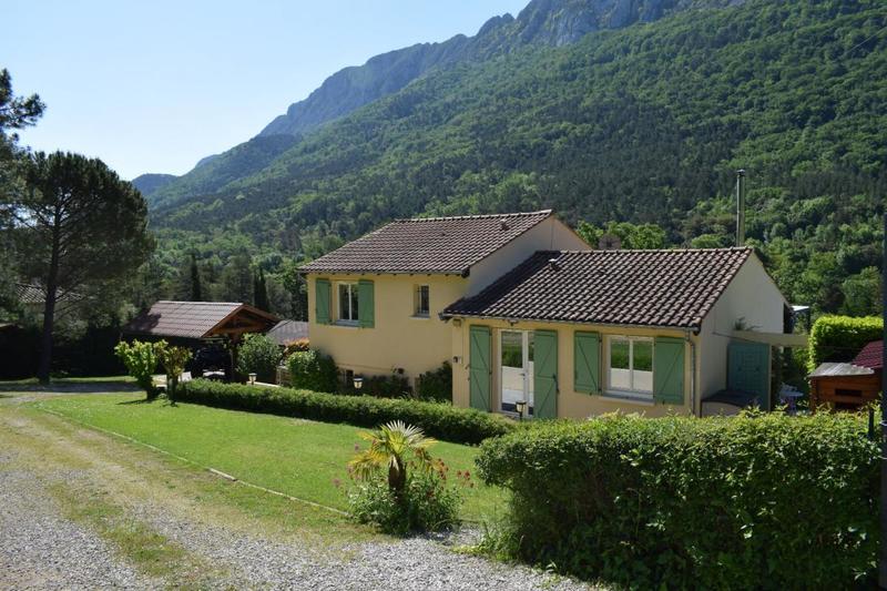 Villa - 152 m² - 11 pièces