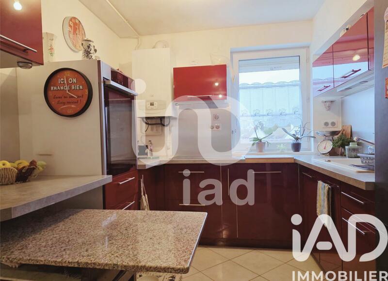 Appartement - 100 m² - 5 pièces