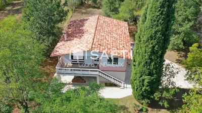 Maison - 122 m² - 4 pièces