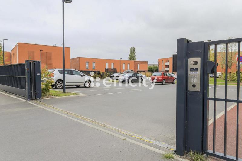 Appartement - 84 m² - 4 pièces