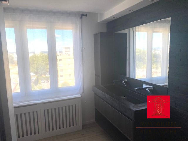 Appartement - 111 m² - 5 pièces