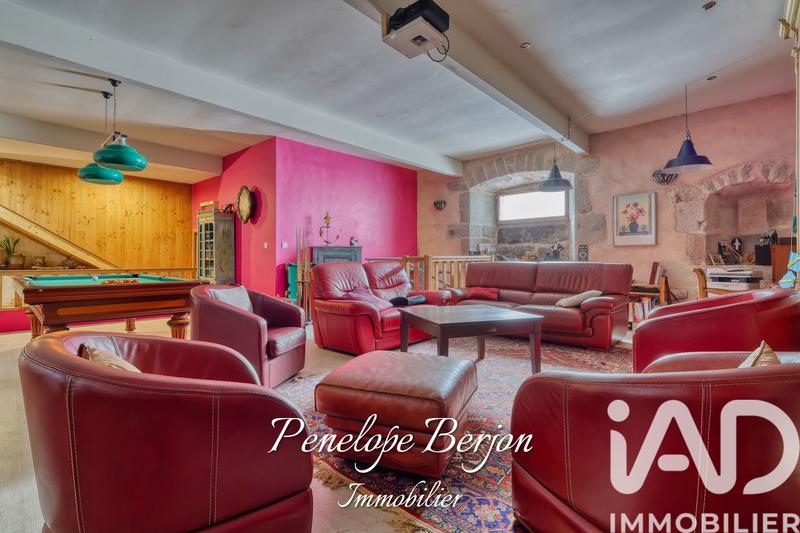 Maison - 575 m² - 15 pièces