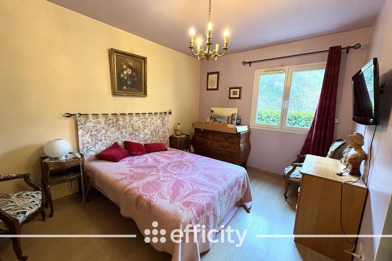 Appartement - 120 m² - 4 pièces