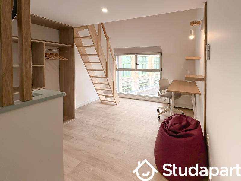 Chambre - 12 m² - 1 pièce