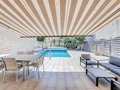 Villa - 202 m² - 7 pièces