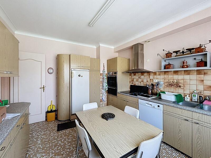 Maison - 122 m² - 4 pièces