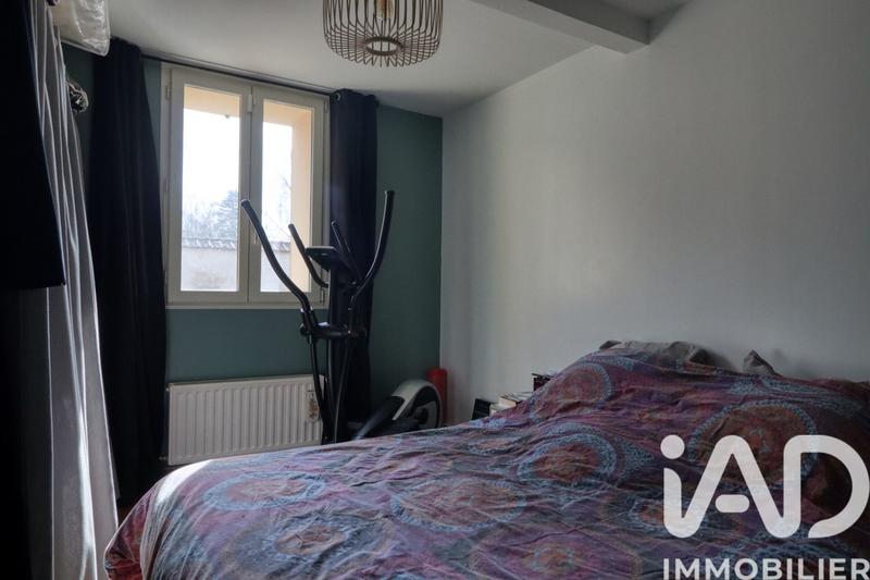 Appartement - 90 m² - 3 pièces