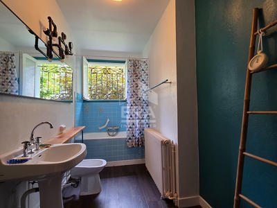 Maison - 157 m² - 8 pièces