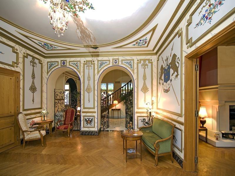 Manoir - 1 000 m² - 22 pièces