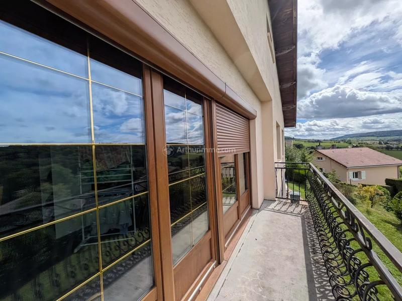 Maison - 106 m² - 6 pièces