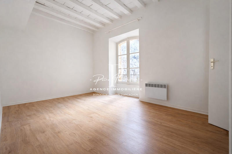 Appartement - 104 m² - 4 pièces