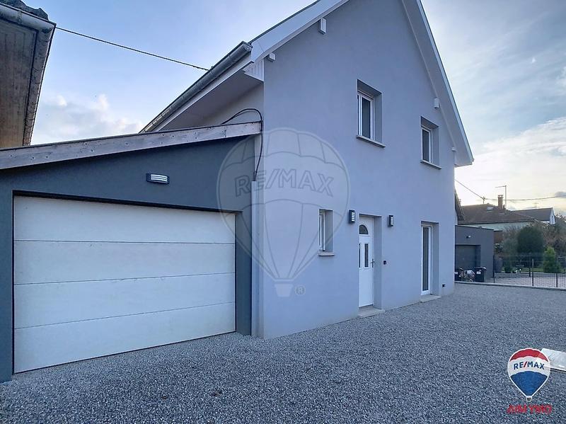 Maison - 127 m² - 5 pièces