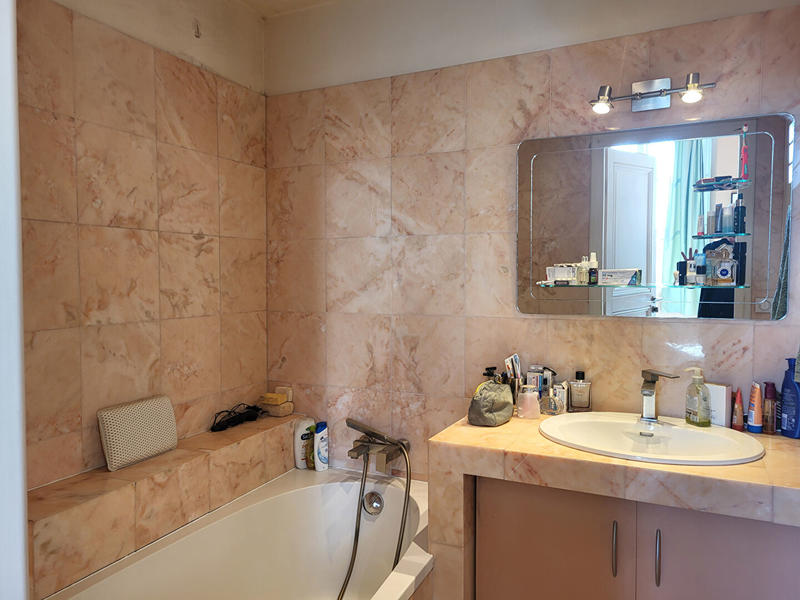 Appartement - 105 m² - 5 pièces