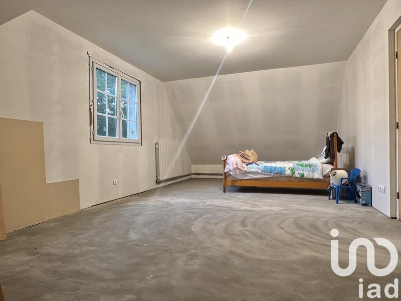 Maison - 210 m² - 8 pièces