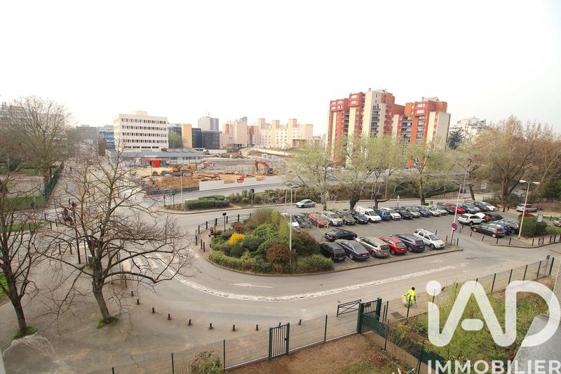 Appartement - 85 m² - 4 pièces