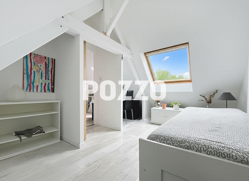 Maison - 90 m² - 4 pièces