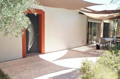 Maison - 440 m² - 16 pièces