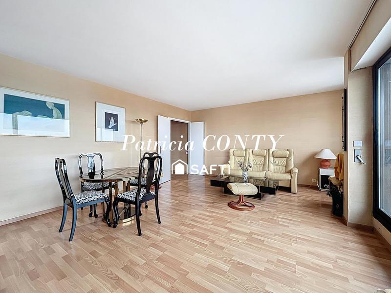 Appartement - 82 m² - 3 pièces