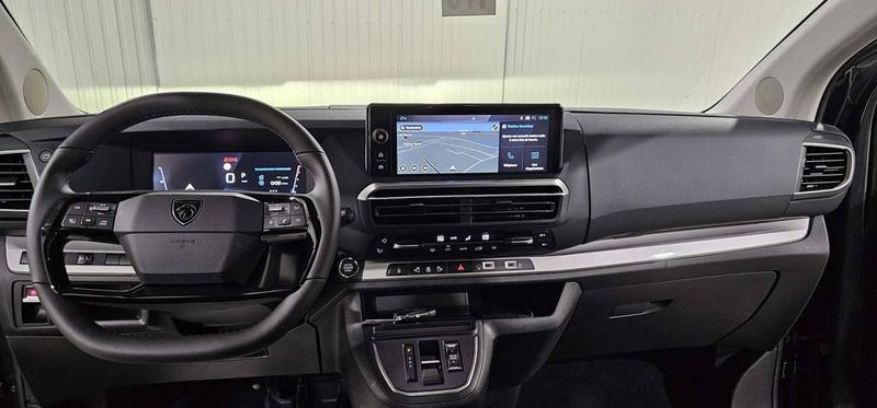 Peugeot Traveller m BlueHDi 180ch s&amp;S Eat8 Business Pack