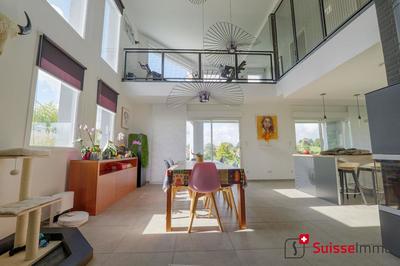 Maison - 162 m² - 6 pièces