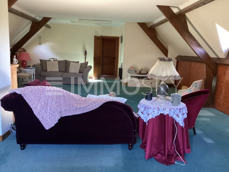 Pavillon - 177 m² - 7 pièces