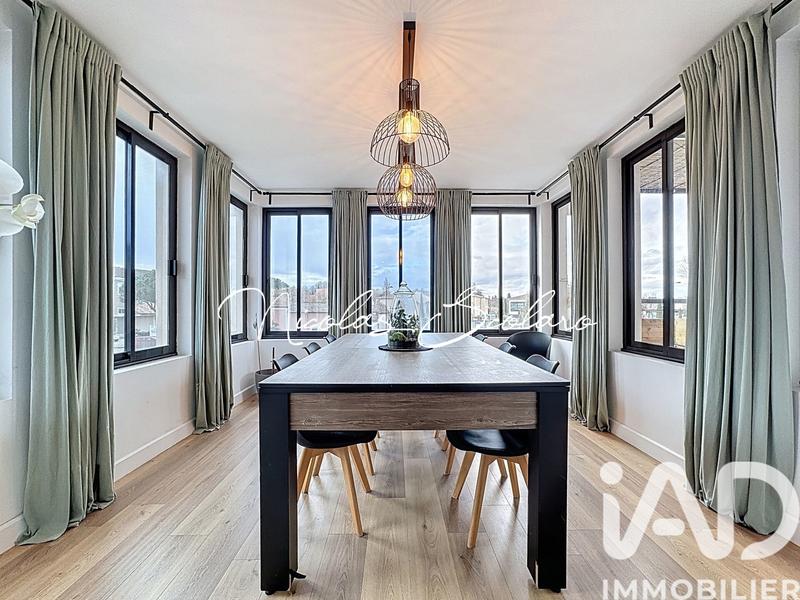 Appartement - 83 m² - 3 pièces