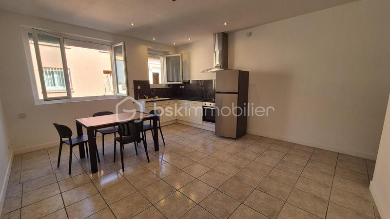 Maison - 90 m² - 3 pièces