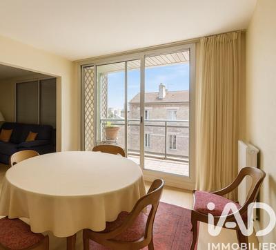 Appartement - 112 m² - 5 pièces