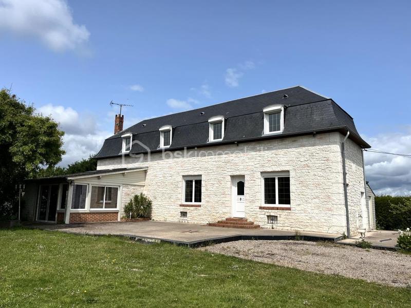 Maison - 157 m² - 4 pièces