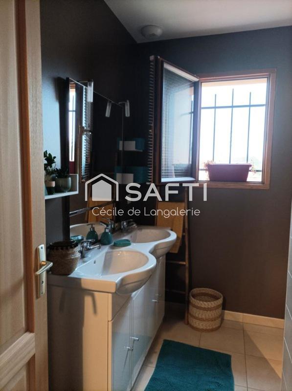 Maison - 188 m² - 7 pièces