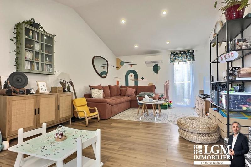 Villa - 100 m² - 4 pièces