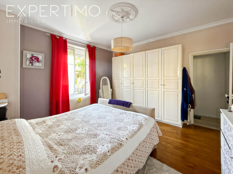 Maison - 135 m² - 6 pièces