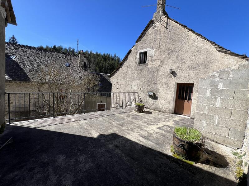 Maison ancienne - 150 m² - 10 pièces