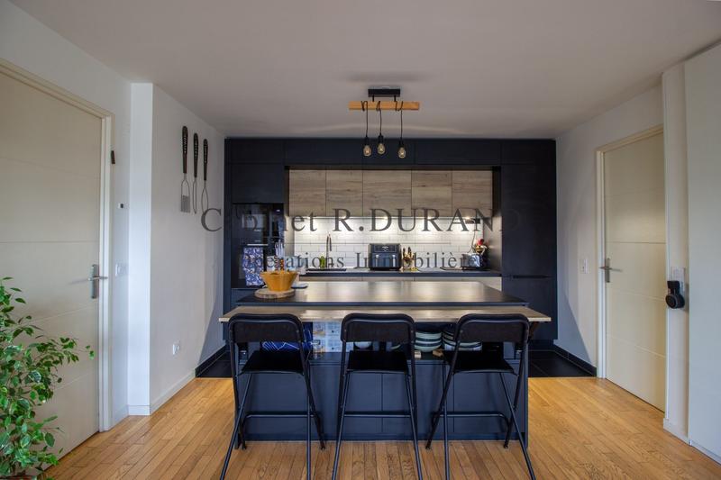 Appartement - 87 m² - 4 pièces