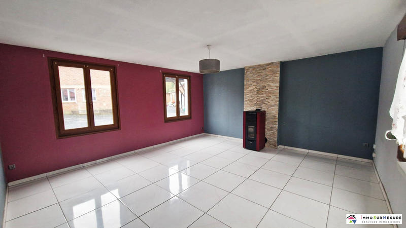 Maison - 300 m² - 10 pièces