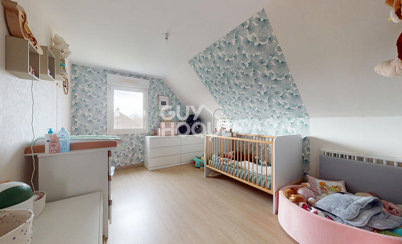 Maison - 102 m² - 4 pièces